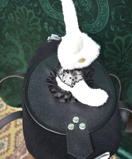 kki.2384　白うさぎのマジックシルクHATBAG。＜白黒＞