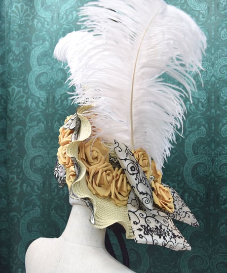 kki.2437　オーストリッチと薔薇のラウンドフリルストロードレスHAT。