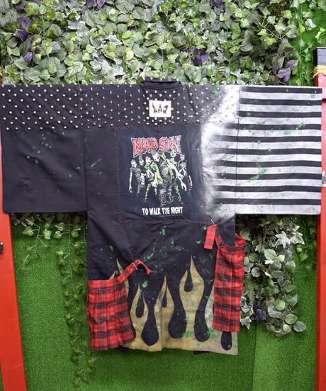 ki-LAD.0002　LAD/kikirara  psycho carnival。羽織袴着物Set