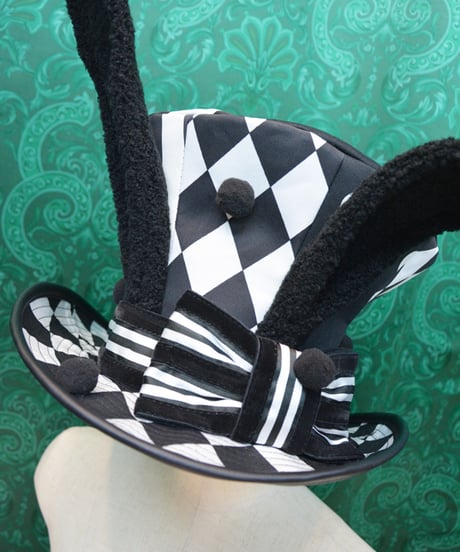 kki.2728　MONOKURO PONPON RABBIT グラモフォンシルクHAT。