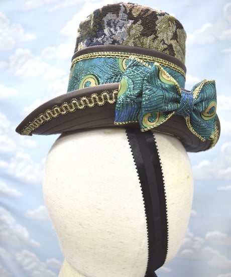 kki.2127　孔雀とゴブランのトールクラウンミニHAT。