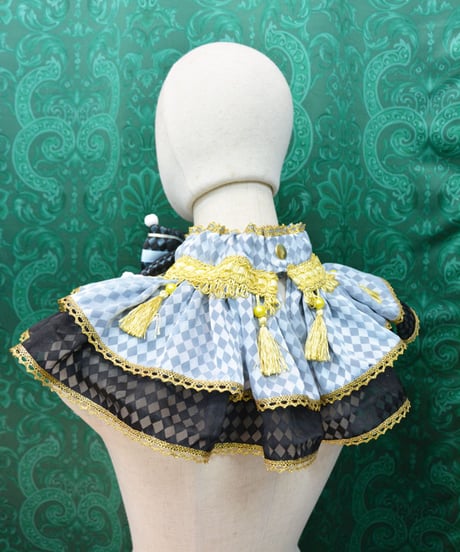 kki.2706　ダイヤチェクのポンポンリボンタッセルネックフリル。＜サックス/ブラック＞