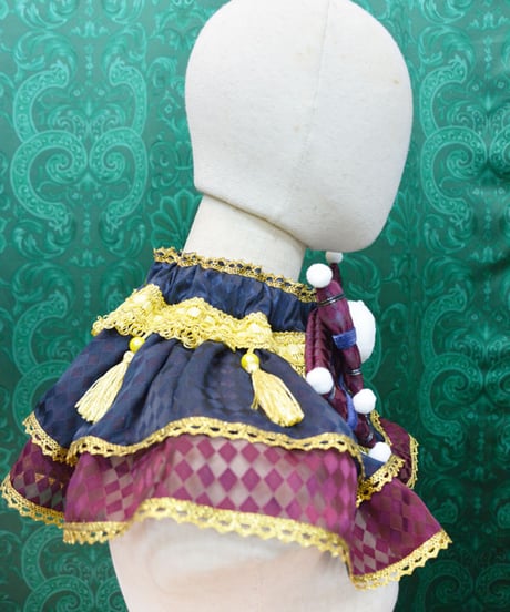 kki.2705　ダイヤチェクのポンポンリボンタッセルネックフリル。＜ネイビー/ワイン＞