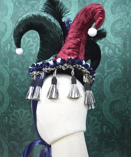 kki.2524　道化師のドレスHAT。