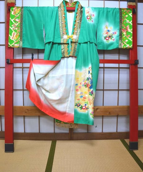 kki.2614　【KIMONO Custom】蝶のツカイKIMONOガウン。