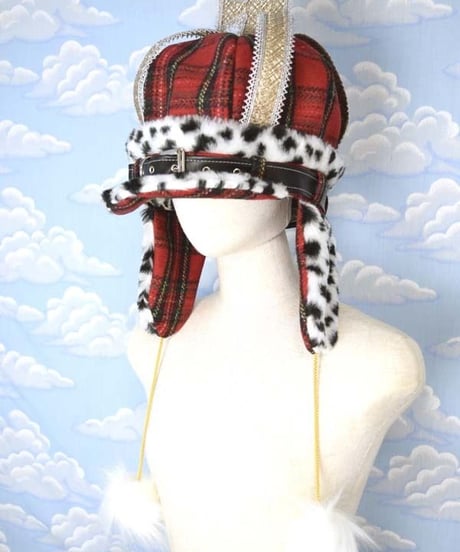 kki.2045　タータンチェッククラウンパイロットCAP。＜レッド＞