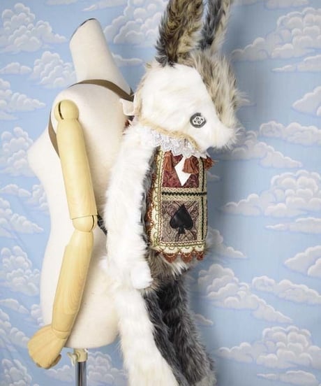 kki.2051　トランプスタイアンティークうさちゃんぬいぐるみBAG。