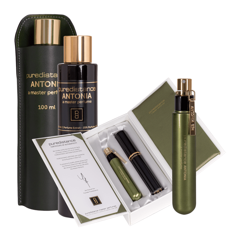 c*e様 ピュア　ディスタンス　アントニア PRIVATE COLLECTION】Puredistance Antonia parfum