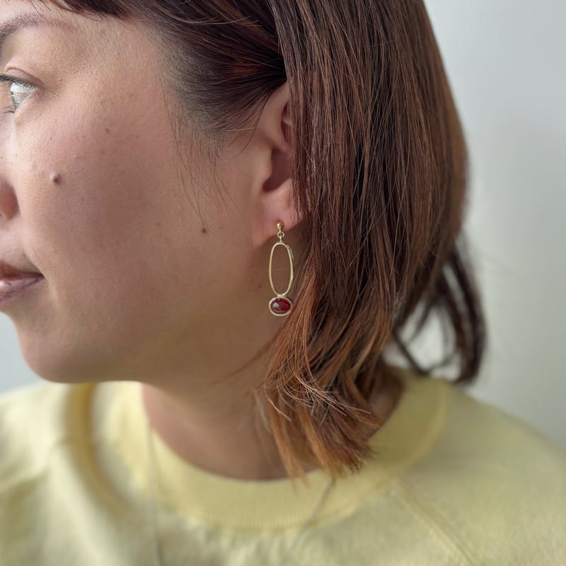 天然石が魅力の抜け感ピアス | CO＊STARRING ONLINE-SHOP