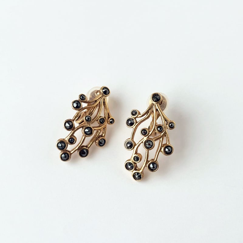 N.122 冬♡ ココア色 ドライフラワー アシンメトリー 上品 イヤリング