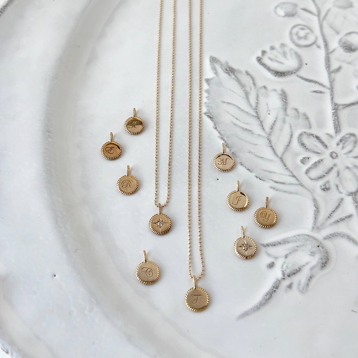 ネックレスチャーム ｜イニシャルチャーム | CO＊STARRING ONLINE-SHOP