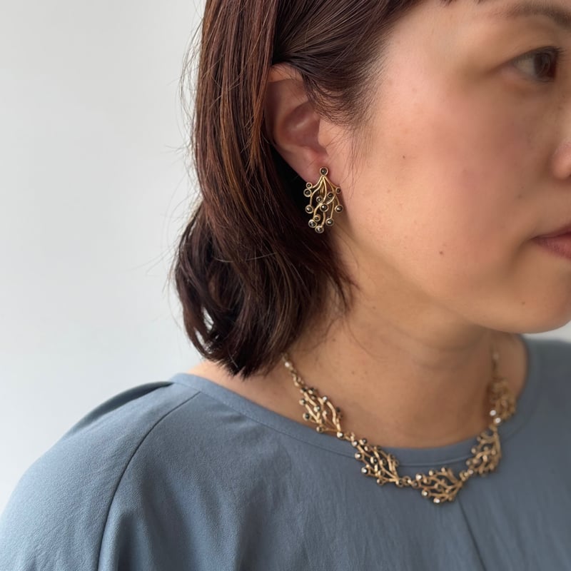 N.122 冬♡ ココア色 ドライフラワー アシンメトリー 上品 イヤリング