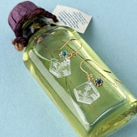 オクタゴンクリスタルのピアス/イヤリング