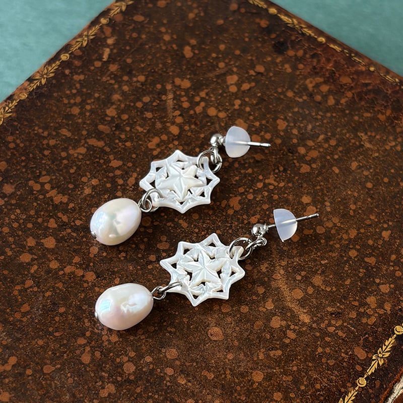 世田谷薬草調合室.様　オーダーメイドピアス 郵パケット 木製 ピアス リトル ツボミ フラワー お花 日本製