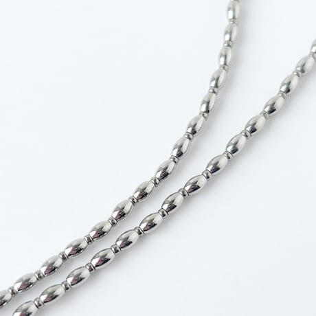 フロントチャームのステンレスネックレス