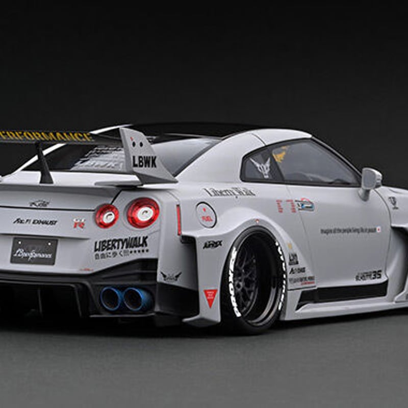 ignition model 1/18 LB-Silhouette WORKS GT Niss