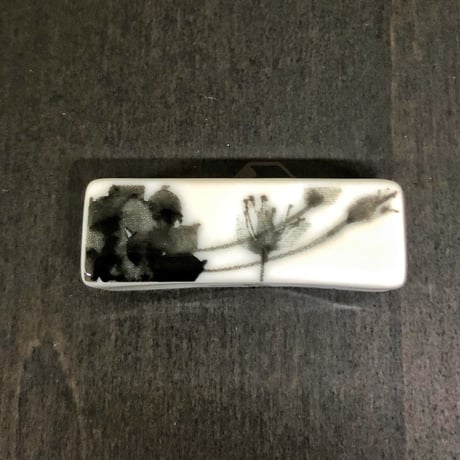 hakuji/箸置きキャラメル型_野蒜/porcelain chopstick rest-Wild rocambole