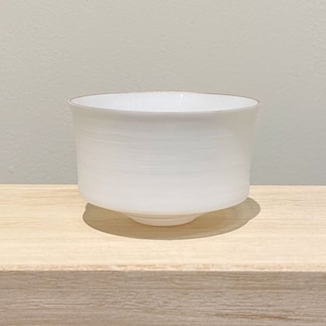 Egg Shell SAKE CUP SET in Paulownia Wood Box / エッグシェル盃セット桐箱入り