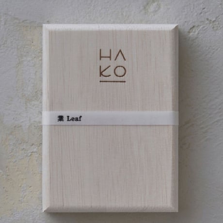 HA KO /葉っぱのお香-5枚 箱入/ Paper Incense 5pcs