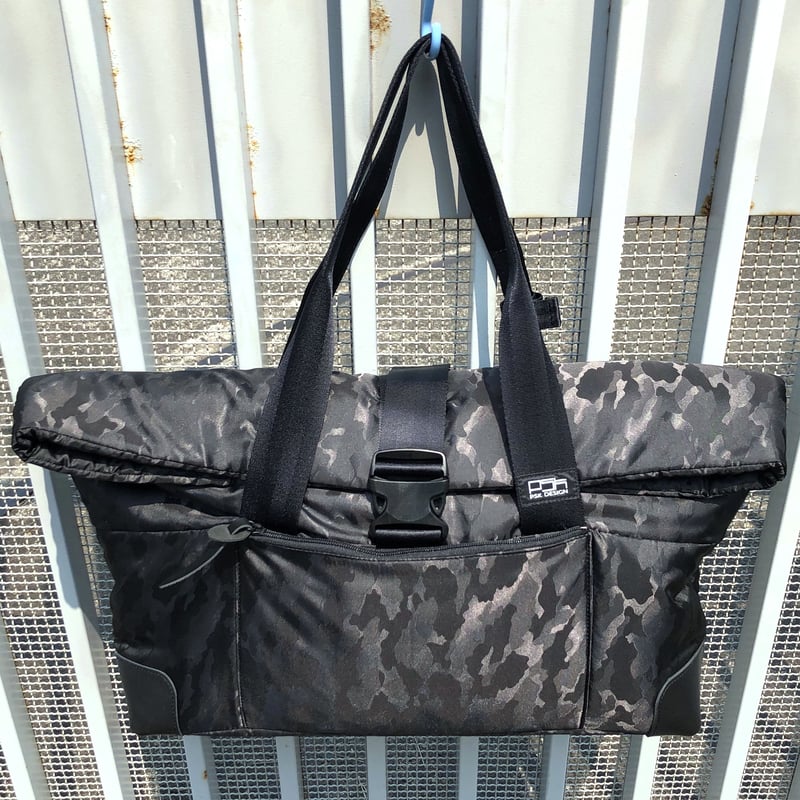 【中古美品】ARUMO(アルモ)  トートバッグ  カモフラ×ブラック ARUMO 3Way ヘルメットバッグ / ブラック x ブラックレザー