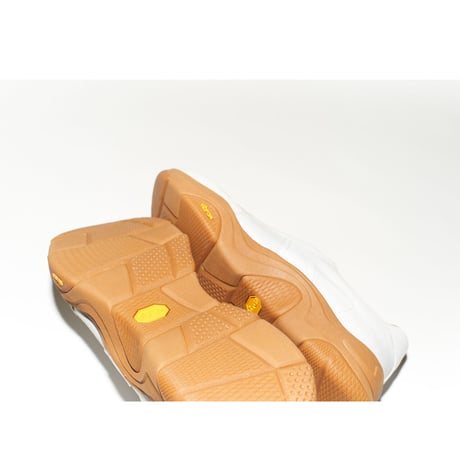 German trainer - Center gore  #beige [tomo&co × NuGgETS]