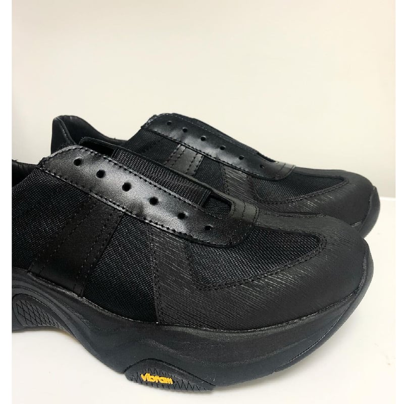 German trainer - Center gore #black [tomo&co ×