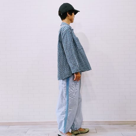 IFSH020-251　インディゴレース　シャツ  　サックス×白