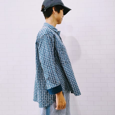 IFSH020-251　インディゴレース　シャツ  　サックス×白