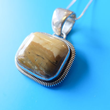 navajo / picture jasper necklace