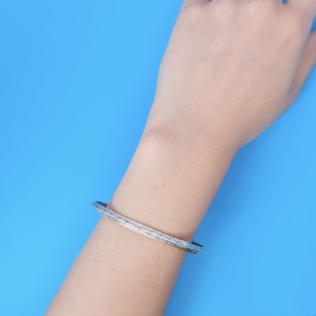 navajo "Elaine Tahe" stamp bangle