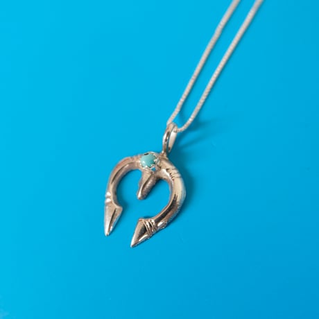 mini naja necklace