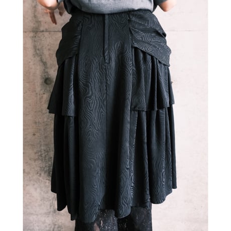 frill design skirt