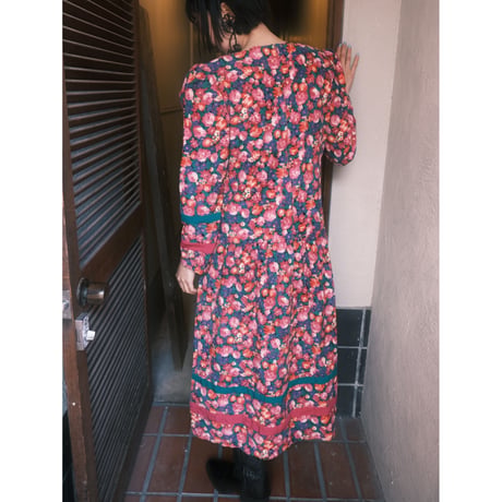 puff sleeve flower print corduroy dress