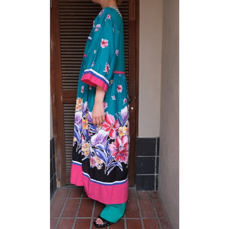 made in USA / floral dress