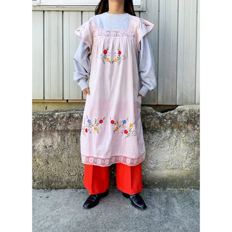 Euro vintage / embroidery dress