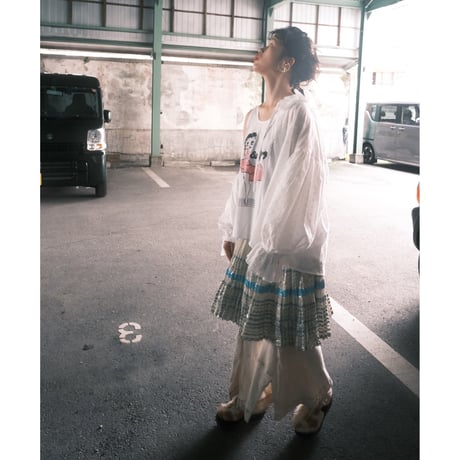 vintage/embroidery  pleats skirt
