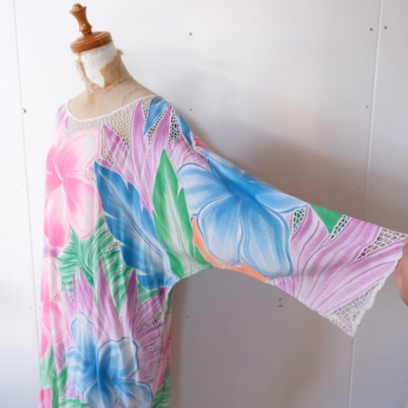 mesh × flower tunic