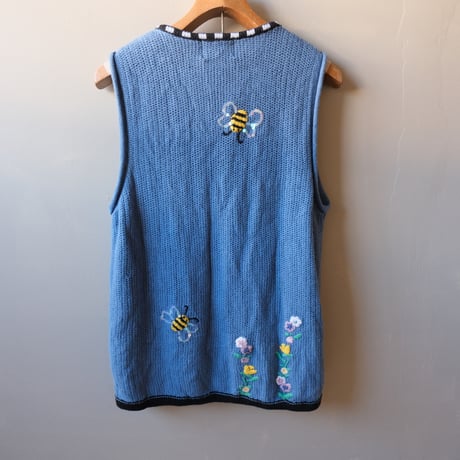 "Bee" vest