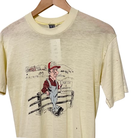 tee shirt