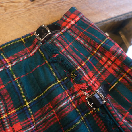 made in Scotland / wool check skirt