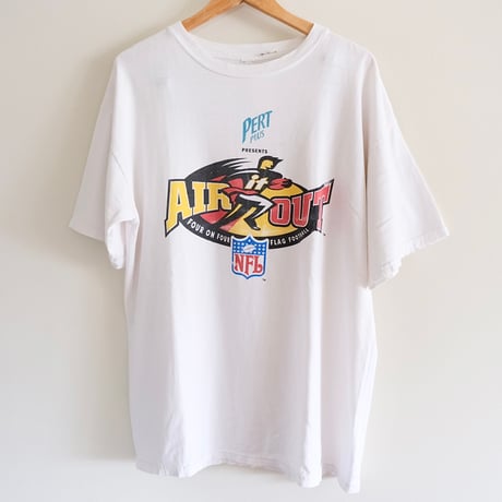 90s “NFL” print tee