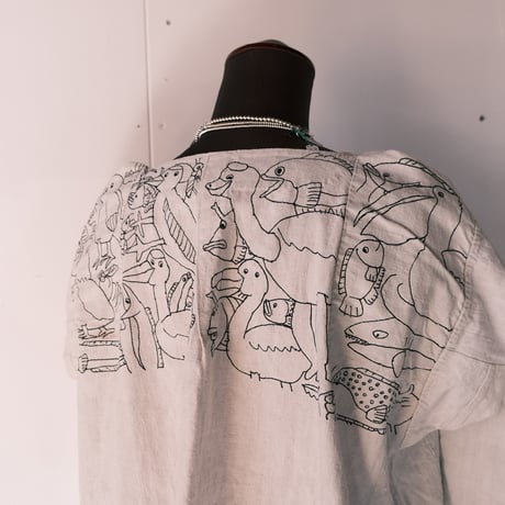 eski. × 画楽 / antique linen smock / animal