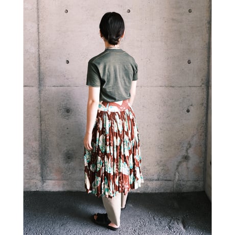 over dye tee shirt “khaki”