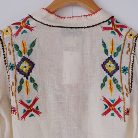 India cotton / embroidery blouse
