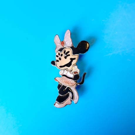 "Minnie" brooch / pendant top