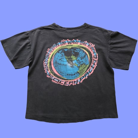 90s "Earth" print tee / black