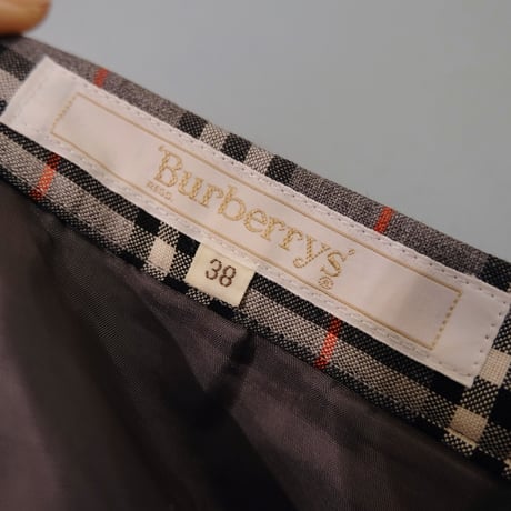 Burberry's / check pleats skirt / gray