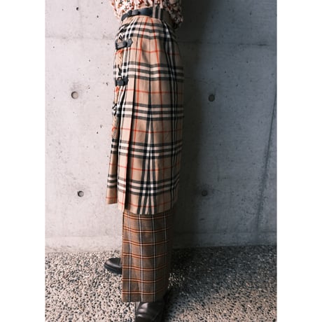 Burberrys / wool check skirt