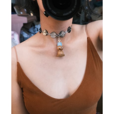 eski. original shell chain necklace "wood doll"