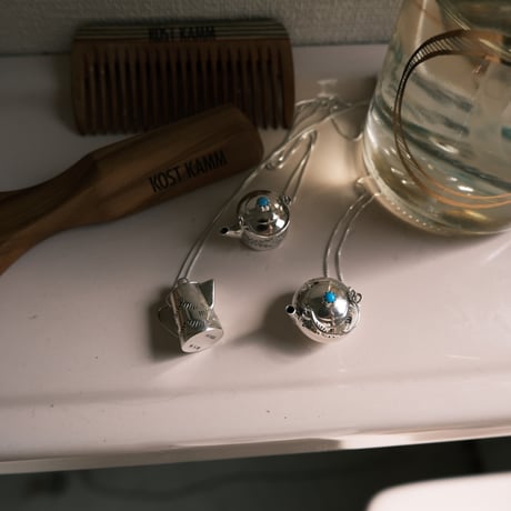 "Pot" motif miniature necklace / "WesleyWhitman"